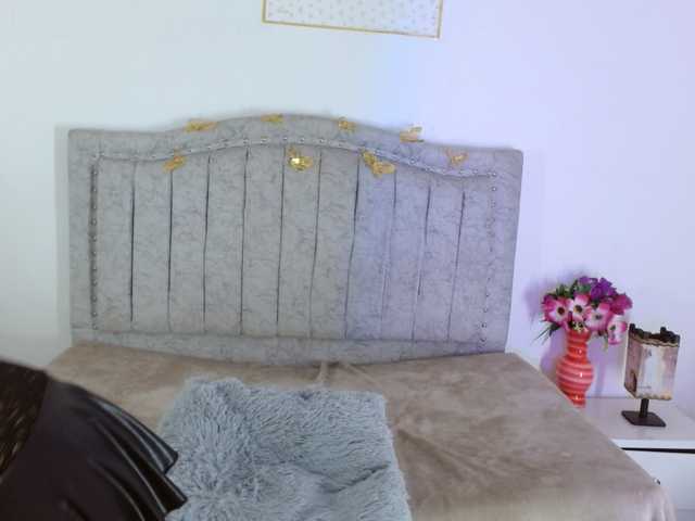 MiaSmiith live cam on BongaCams