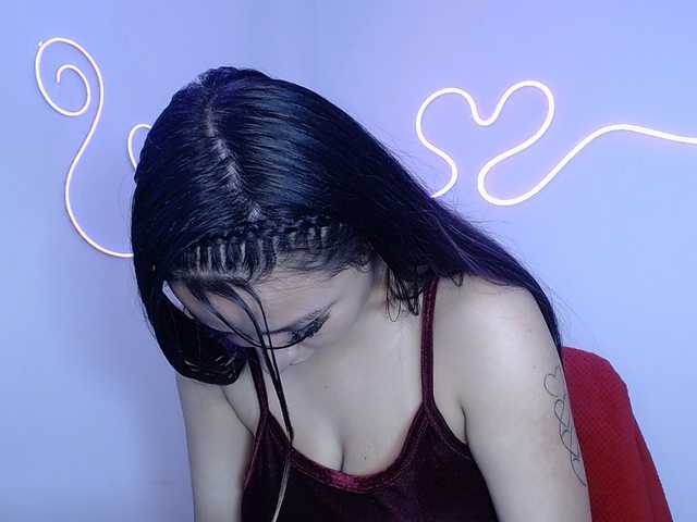 MiaSmiith live cam on BongaCams