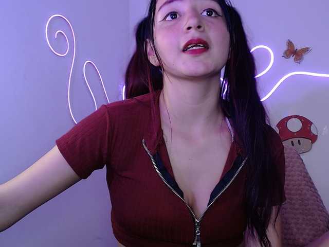 MiaSmiith live cam on BongaCams