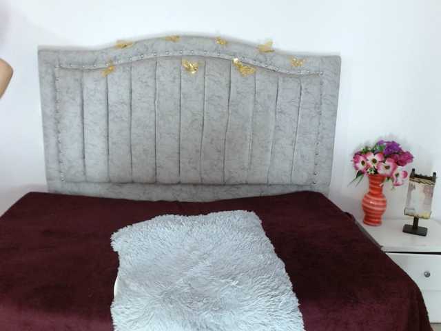 MiaSmiith live cam on BongaCams