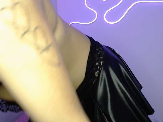 MiaSmiith live cam on BongaCams