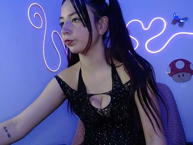 MiaSmiith live cam on BongaCams