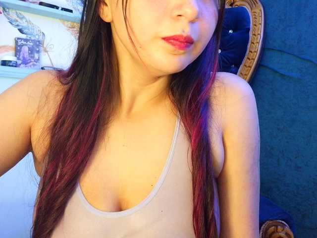 MiaSmiith live cam on BongaCams