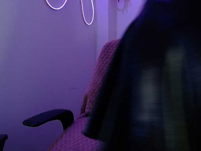 MiaSmiith live cam on BongaCams