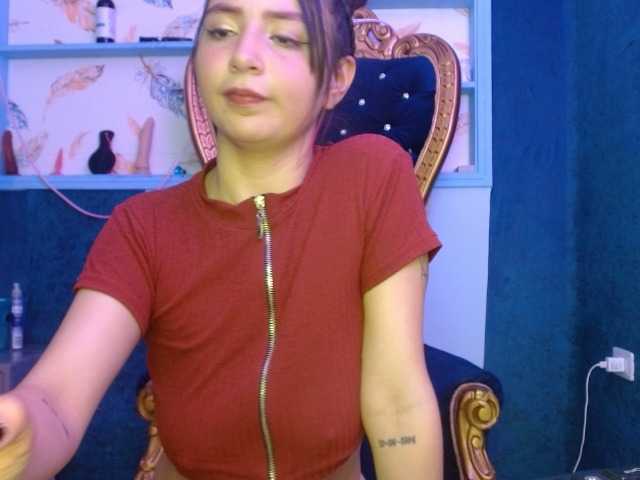 MiaSmiith live cam on BongaCams