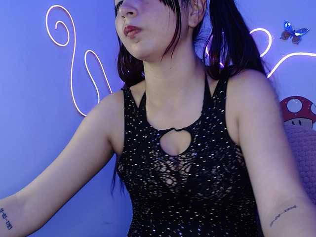 MiaSmiith live cam on BongaCams