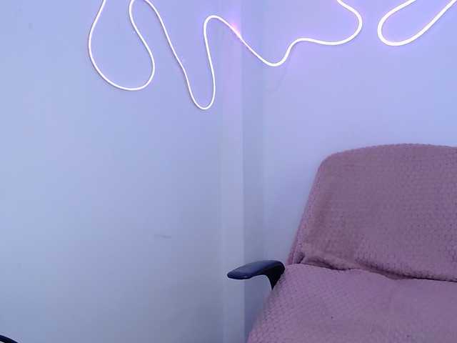 MiaSmiith live cam on BongaCams