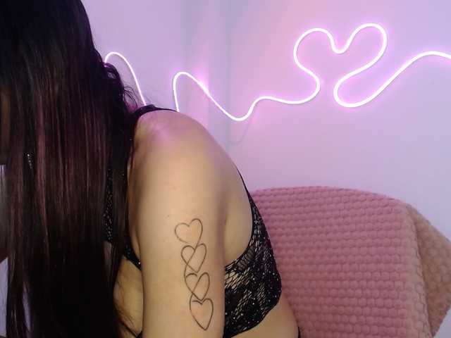 MiaSmiith live cam on BongaCams