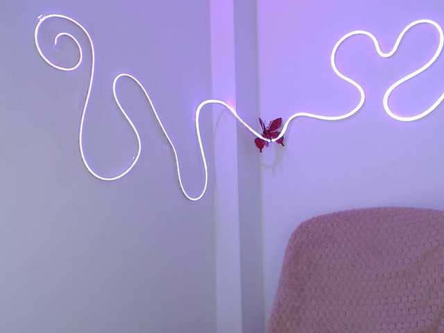 MiaSmiith live cam on BongaCams