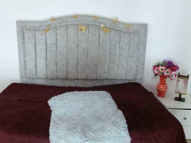 MiaSmiith live cam on BongaCams