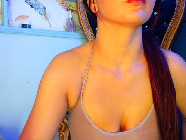 MiaSmiith live cam on BongaCams