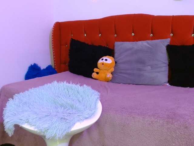 MiaSmiith live cam on BongaCams