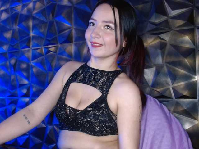 MiaSmiith live cam on BongaCams