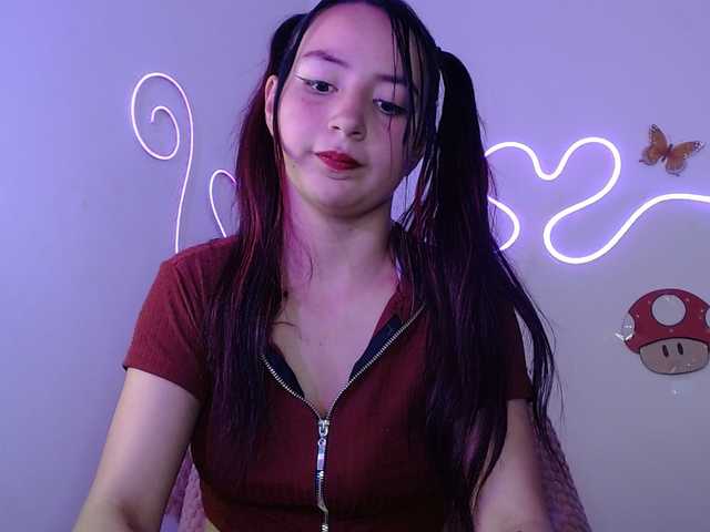 MiaSmiith live cam on BongaCams