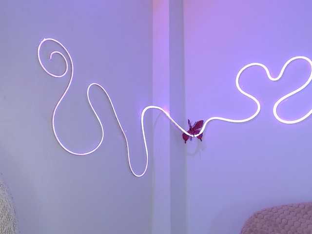 MiaSmiith live cam on BongaCams