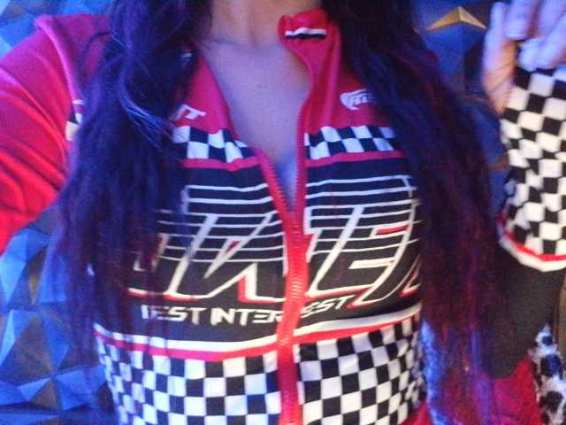 MiaSmiith live cam on BongaCams