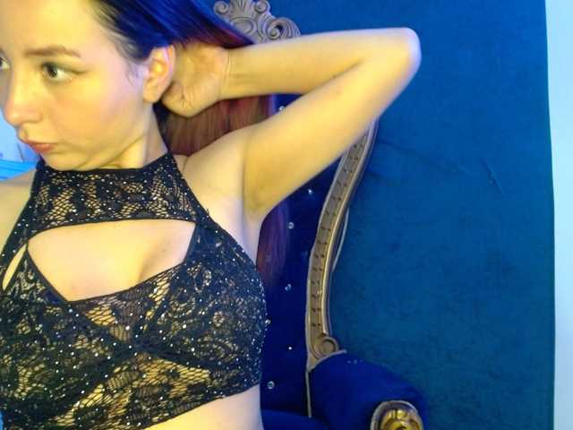 MiaSmiith live cam on BongaCams