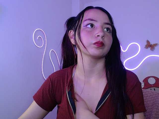MiaSmiith live cam on BongaCams