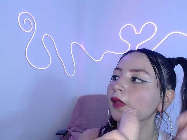 MiaSmiith live cam on BongaCams