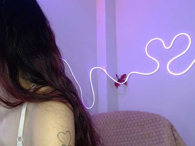 MiaSmiith live cam on BongaCams