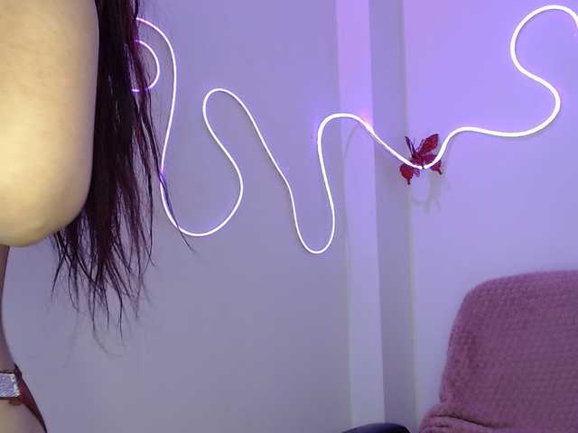 MiaSmiith live cam on BongaCams