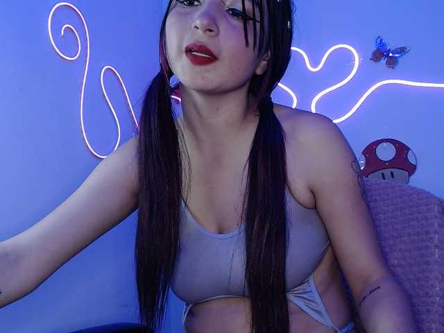 MiaSmiith live cam on BongaCams