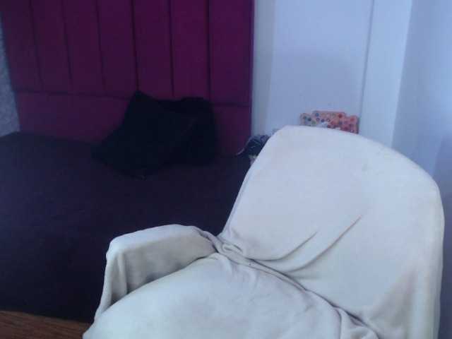 MiaSmiith live cam on BongaCams