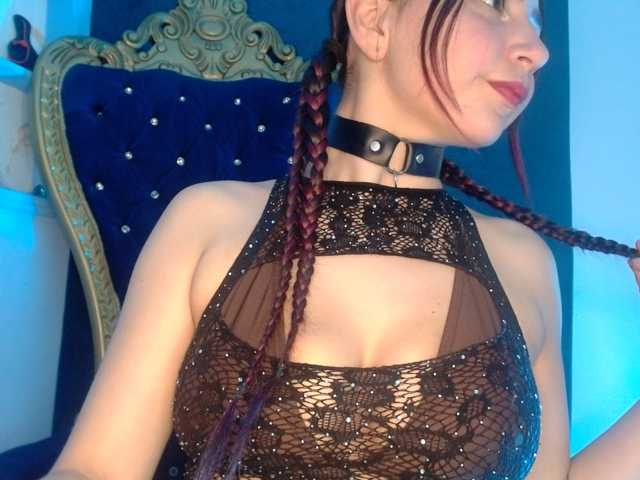 MiaSmiith live cam on BongaCams
