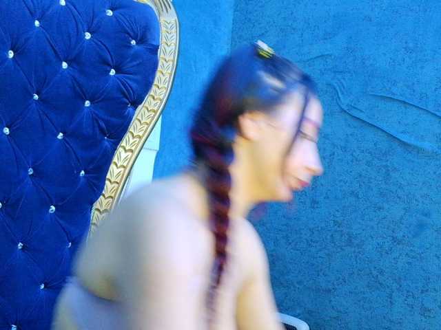 MiaSmiith