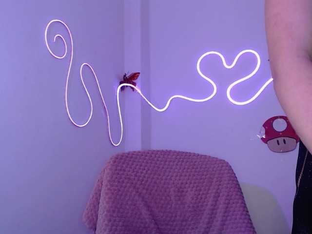 MiaSmiith live cam on BongaCams