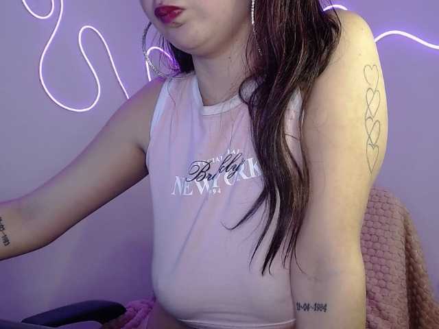 MiaSmiith live cam on BongaCams