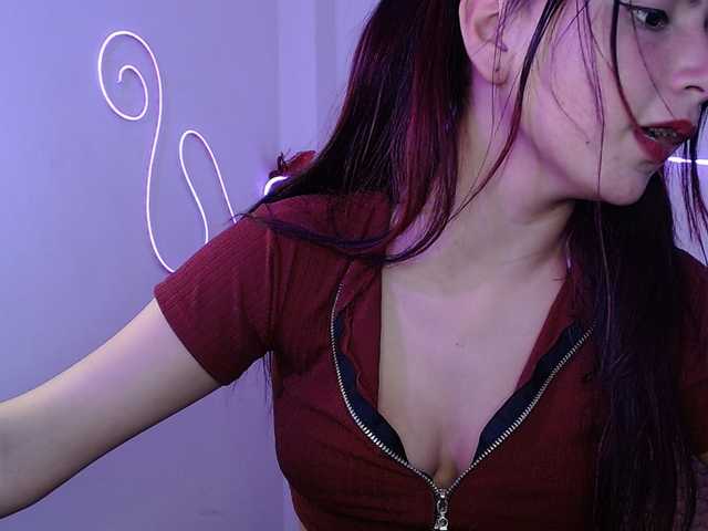 MiaSmiith live cam on BongaCams