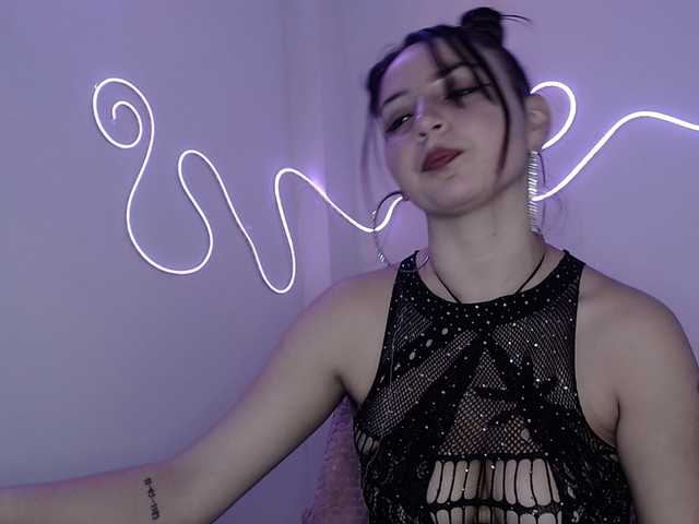 MiaSmiith live cam on BongaCams