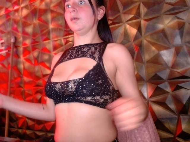 MiaSmiith webcam bongacams model stream image