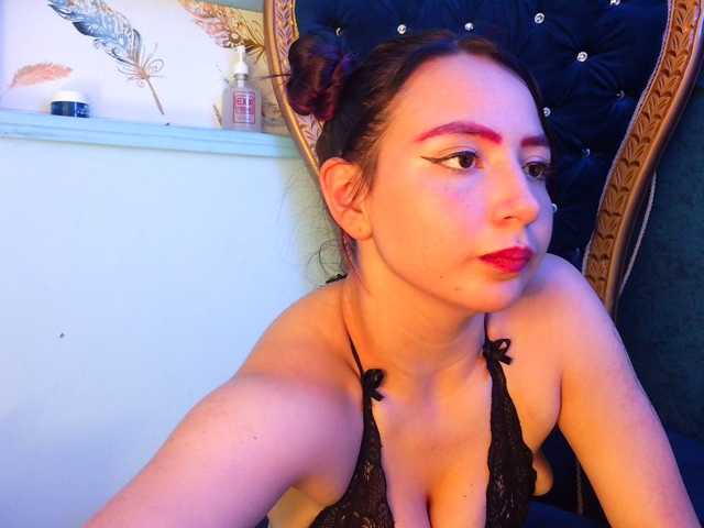 MiaSmiith live cam on BongaCams