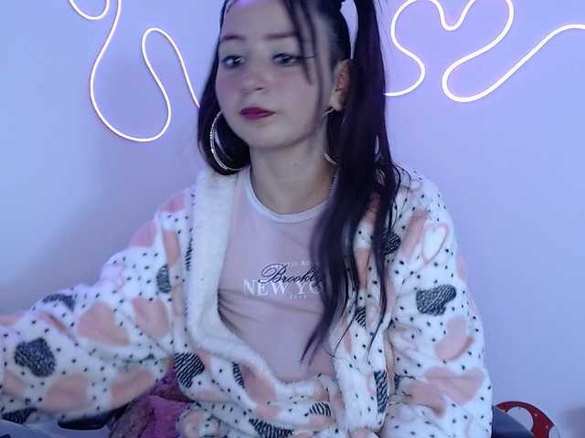 MiaSmiith live cam on BongaCams
