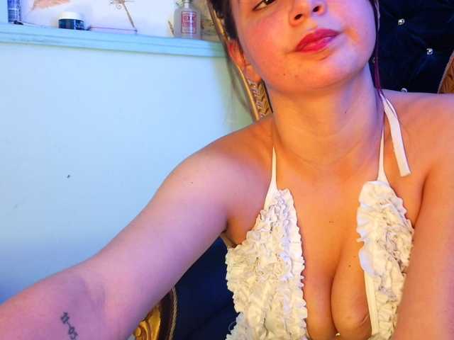 MiaSmiith live cam on BongaCams