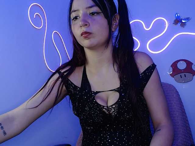 MiaSmiith live cam on BongaCams