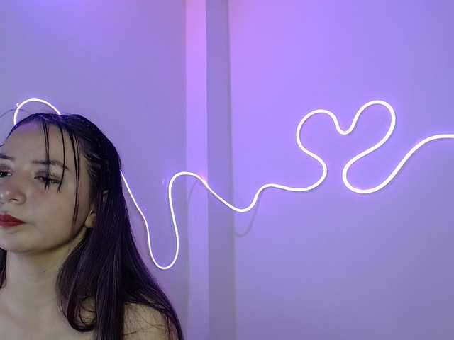 MiaSmiith live cam on BongaCams
