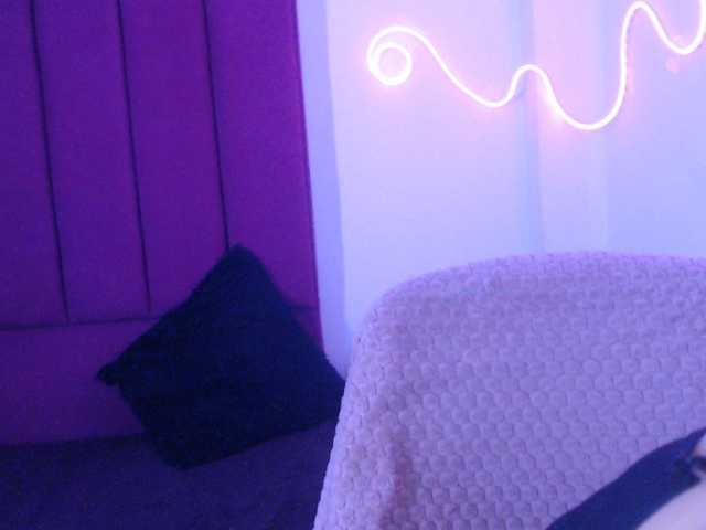 MiaSmiith live cam on BongaCams