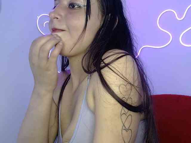 MiaSmiith webcam