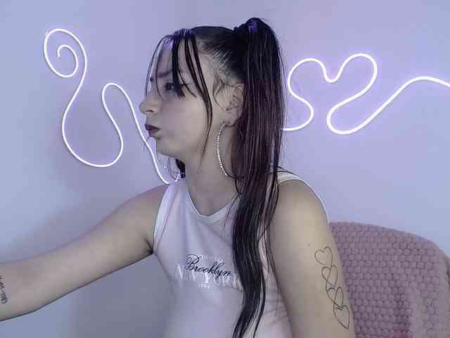 MiaSmiith webcam