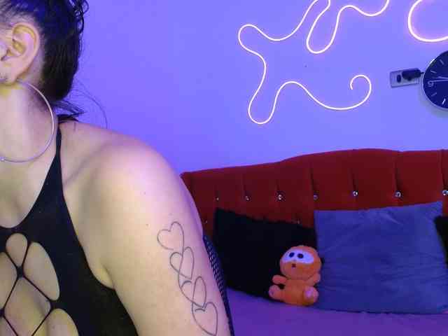MiaSmiith webcam