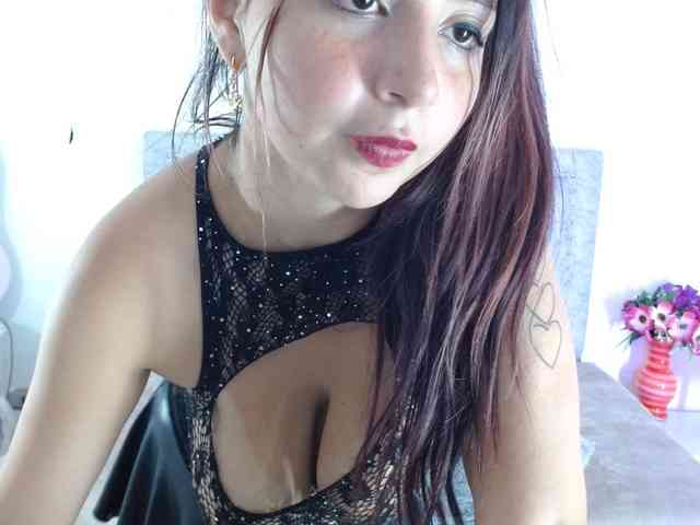 MiaSmiith webcam