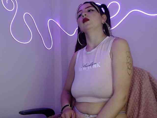 MiaSmiith webcam