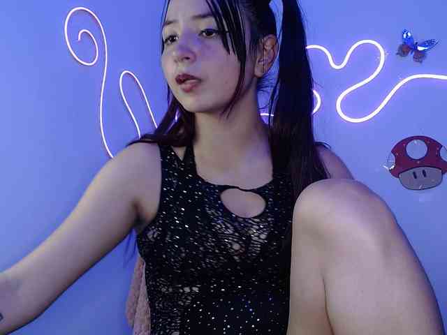 MiaSmiith webcam