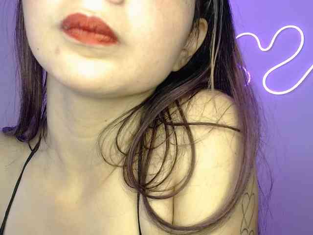 MiaSmiith webcam