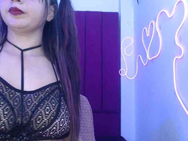 MiaSmiith webcam