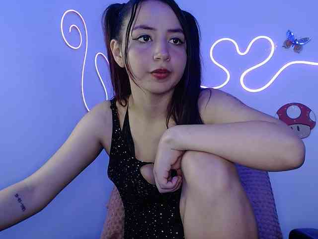 MiaSmiith webcam