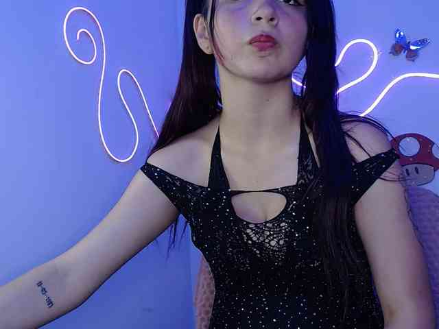 MiaSmiith webcam